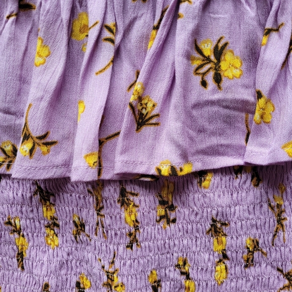 Francesca's Floral OTS Crop Top, BNWT, Size L - Picture 6 of 6